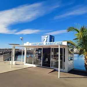  Botel Patapalo